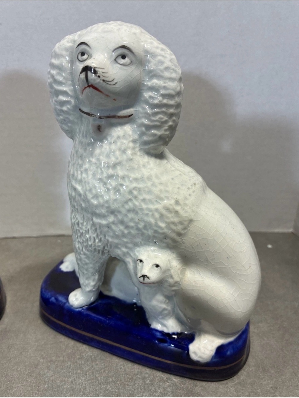Pair Of Staffordshire 19 c. Poodle Mum With 2 Pups Cobalt Base Gilt Trim - Picture 5 of 16